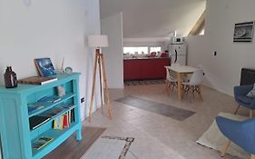 El Refugio Nuevo y cómodo depto Excelente ubicacion